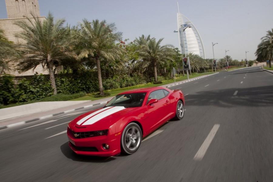  Chevrolet Camaro 2010 года  (фото 55 из 370)